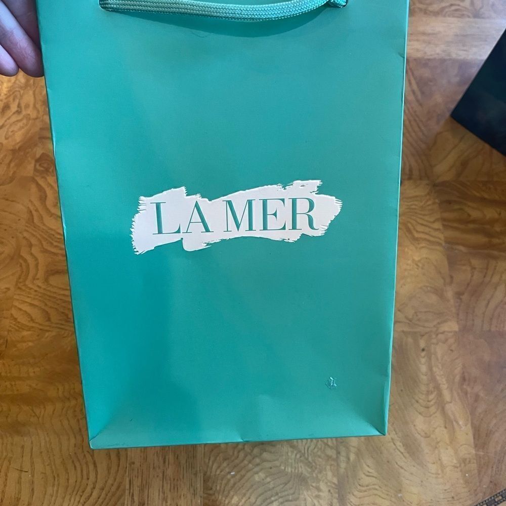 LA MER Bag & Empty Box! - Picture 15 of 16